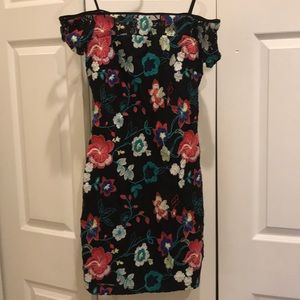 Guess size 4 dress / worn once